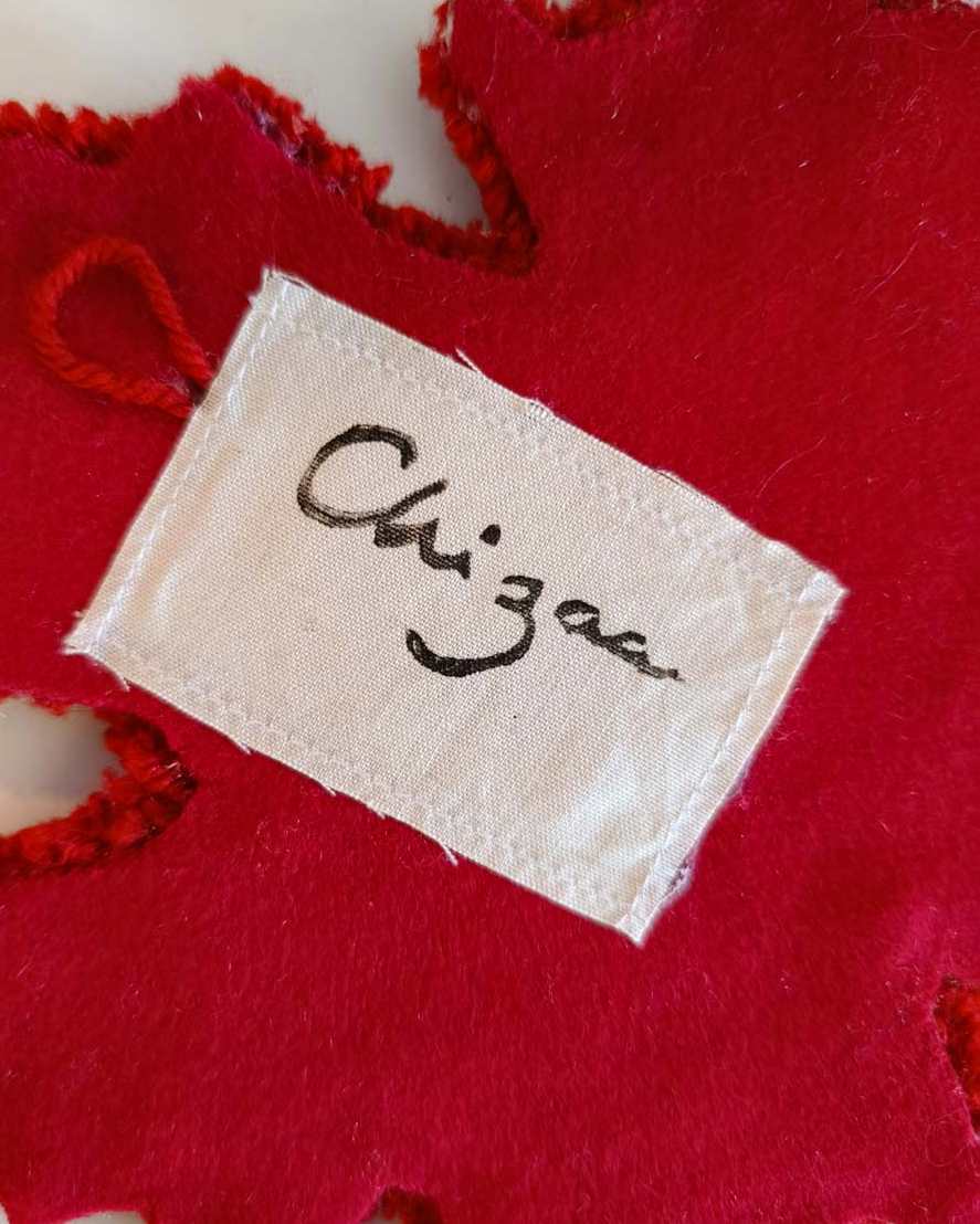 Décoration tuftée - feuille d’érable rouge