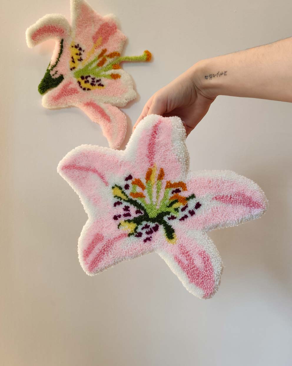 Décoration murale tuftée - Fleur de lys