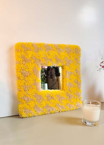 Miroir tufté - pied-de-poule jaune