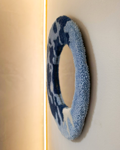Grand miroir tufté - lune bleue